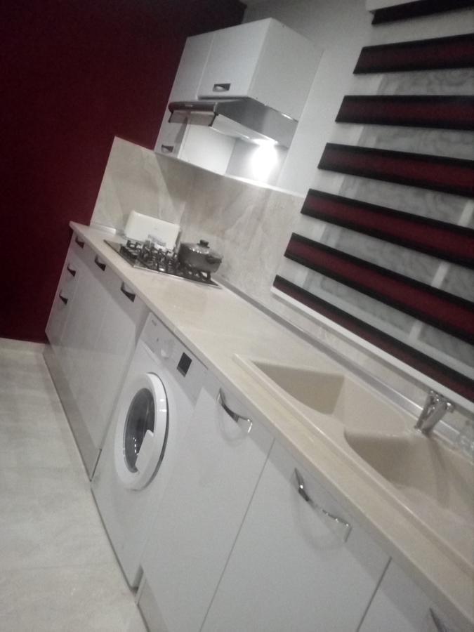 比塞大London House公寓式酒店 外观 照片